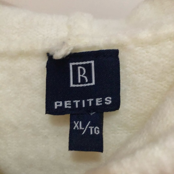 Reitmans Sweater with hoodie - Picture 3 of 3